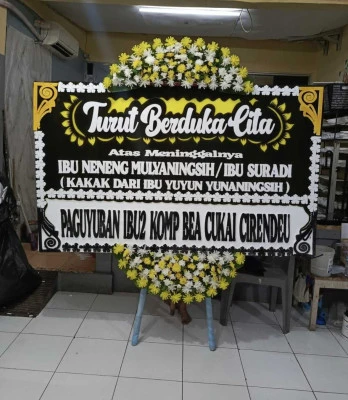 Papan Bunga di Cipayung Jakarta Timur
